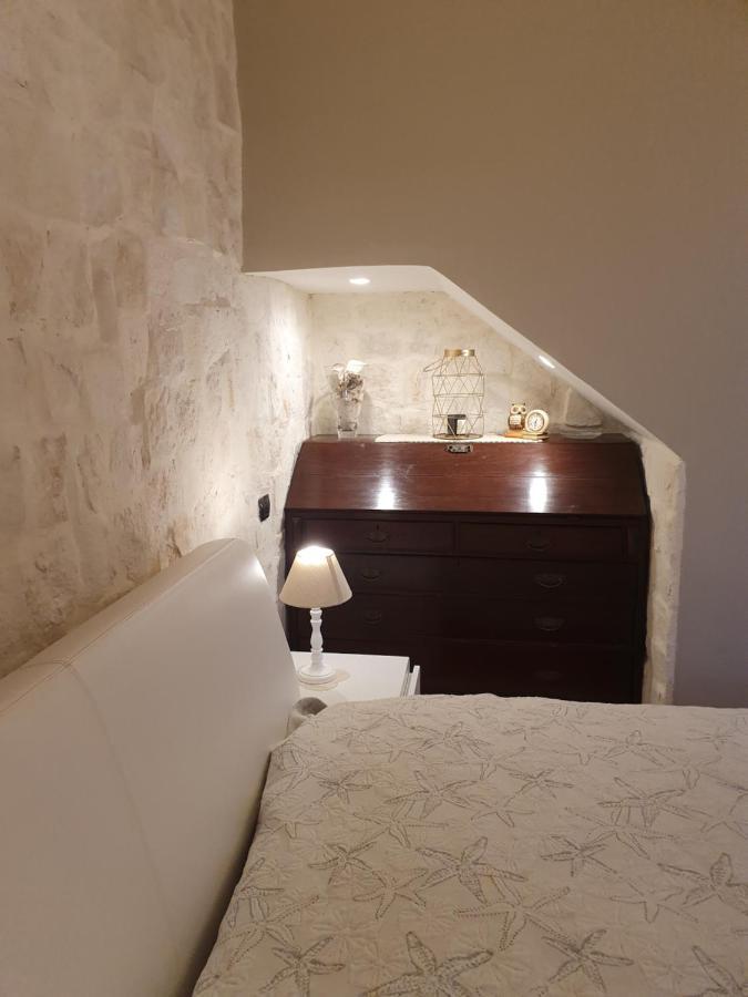 Palazzo Giufa Apartment Сиракуза Екстериор снимка