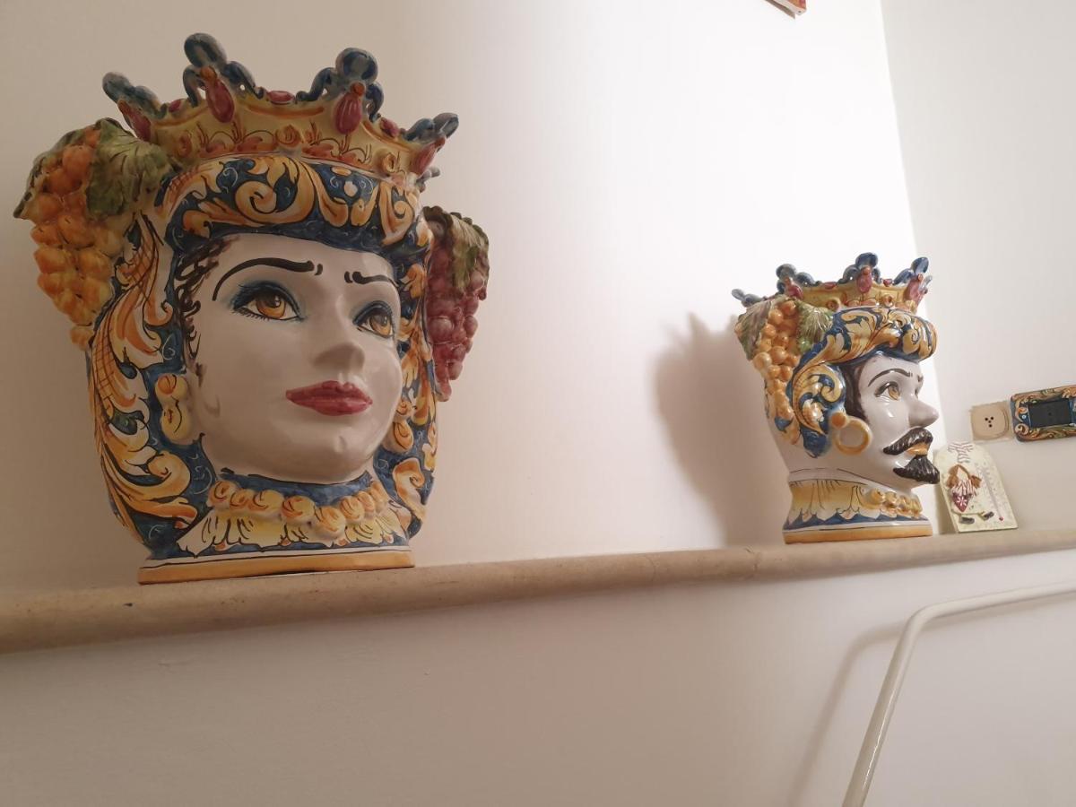 Palazzo Giufa Apartment Сиракуза Екстериор снимка