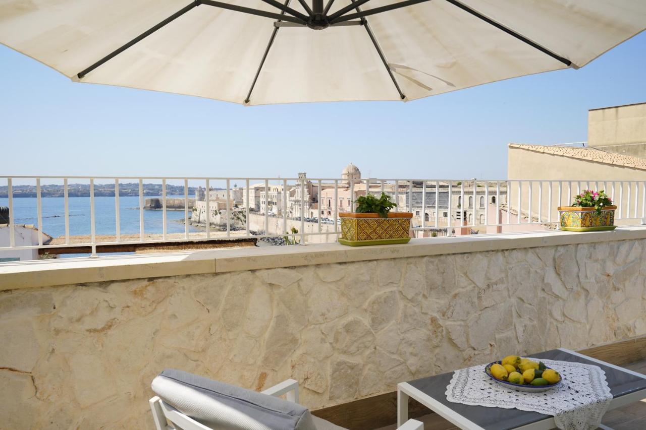 Palazzo Giufa Apartment Сиракуза Екстериор снимка
