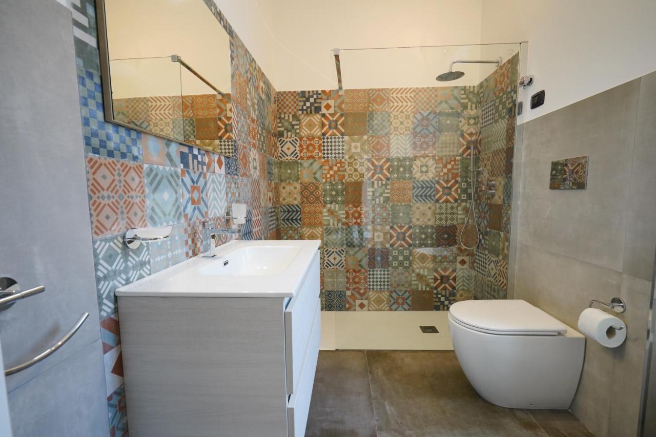 Palazzo Giufa Apartment Сиракуза Екстериор снимка
